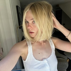 El Fanning Nude