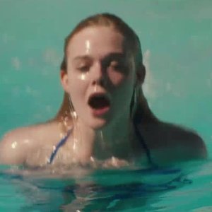 El Fanning Nude