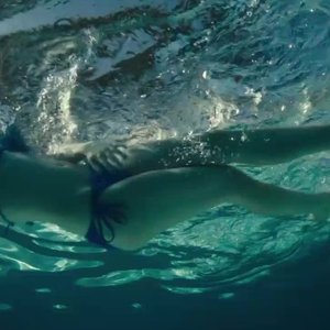 El Fanning Nude