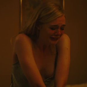 El Fanning Nude