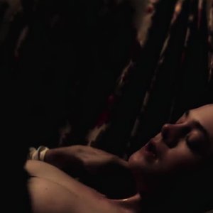 El Fanning Nude