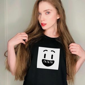 Dinablin Nude