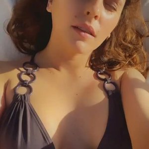 Mariya Shumakova Nude
