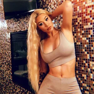 Iggi Azaliya Nude