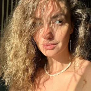 Agata Mutsenietse Nude