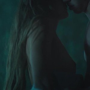 Angelina Strechina Nude