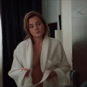 Angelina Strechina Nude
