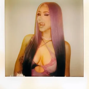 Iggi Azaliya Nude