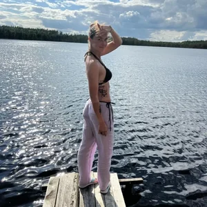 Agata Mutsenietse Nude