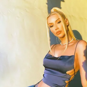 Iggi Azaliya Nude