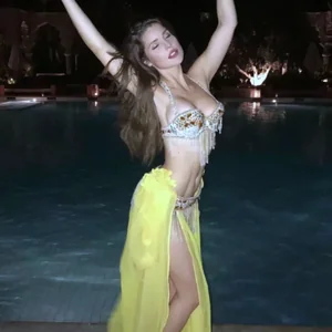 Amanda Cherni Nude