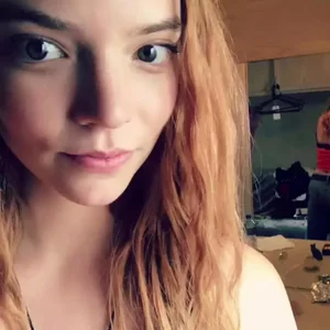 Anya Teylor-dzhoy Nude