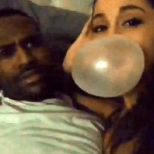 Ariana Grande Nude