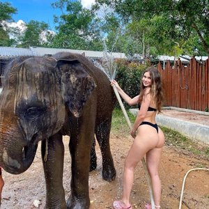 Evaanna Nude