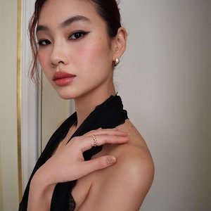 Kho En Chon Nude