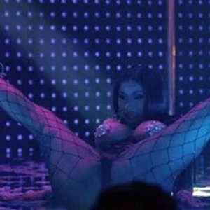 Kardi Bi Nude