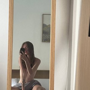 Krupa Nude