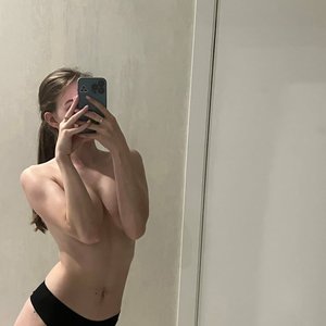 Lovnse Nude