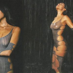 Medison Bir Nude