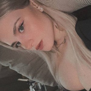 Modestal Nude