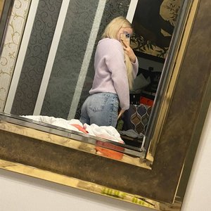 Modestal Nude