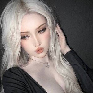 Nisa Nude