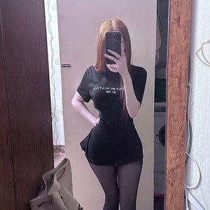 Nisa Nude