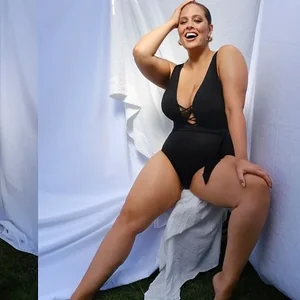 Irina Pegova Nude