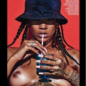 Rianna Nude