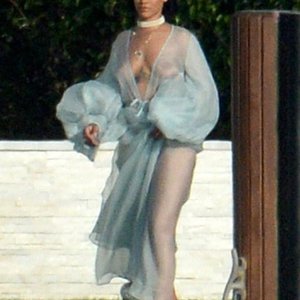 Rianna Nude