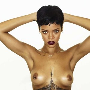 Rianna Nude