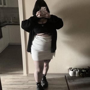 Chmonya Nude