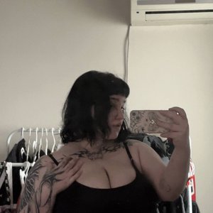Chmonya Nude