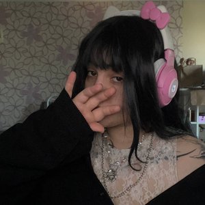 Chmonya Nude