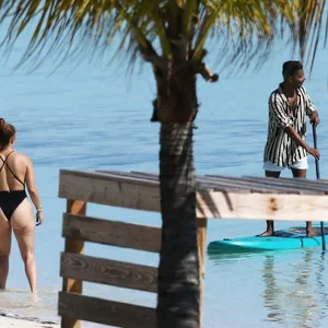Dzhennifer Lopes Nude