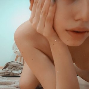 Ruth Lee Nude