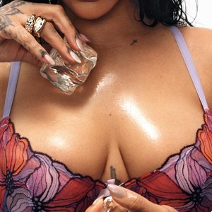 Rianna Nude