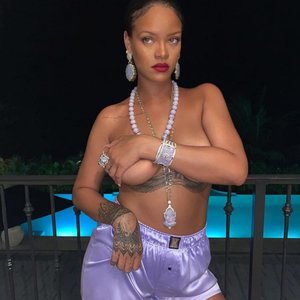 Rianna Nude