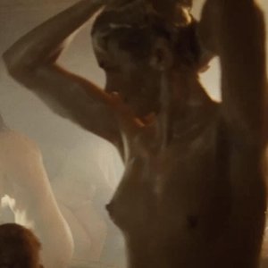 Anna Ukolova Nude