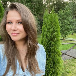 Yuliya Topolnitskaya Nude
