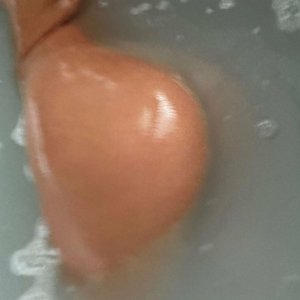 Maligoshik Nude