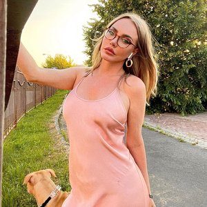 Masha Malinovskaya Nude