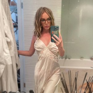 Masha Malinovskaya Nude