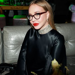 Masha Malinovskaya Nude