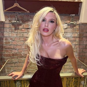 Milli Bobbi Braun Nude