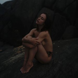 Alena Savastova Nude