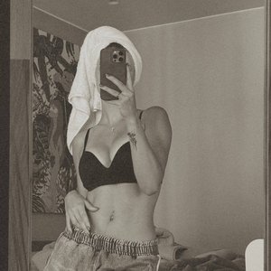 Anya Ishchuk Nude
