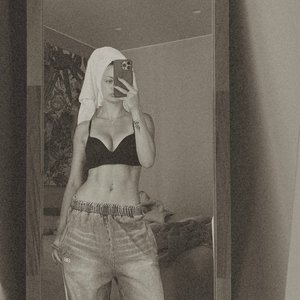 Anya Ishchuk Nude