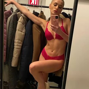 Valeriya Astapova Nude
