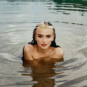 Dina Saeva Nude